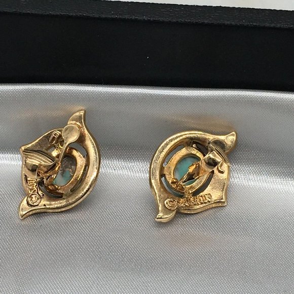 1380 Sarah Cov Earrings Clip On Vintage Gold Toned - Picture 5 of 7